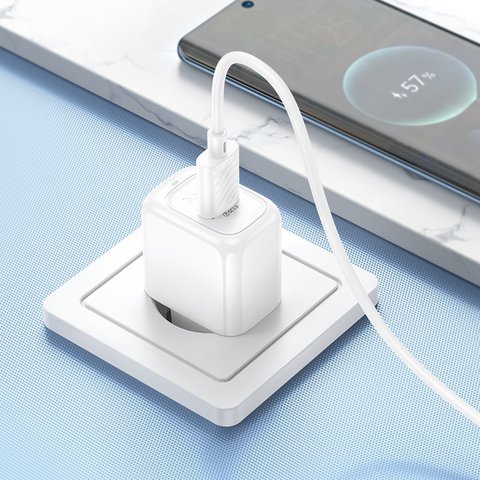 Сетевое зарядное устройство Hoco CS52A, 18 Вт, Quick Charge, белый, 1 порт, #69420007631457 Превью 3